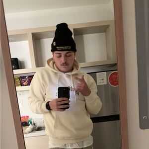 Meet your Posher, Cole